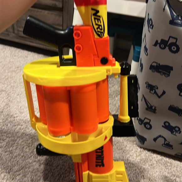 NWOT nerf Fortnite gl blaster - Picture 4 of 4